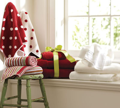 Rojo en el baño 13 Potterybarn