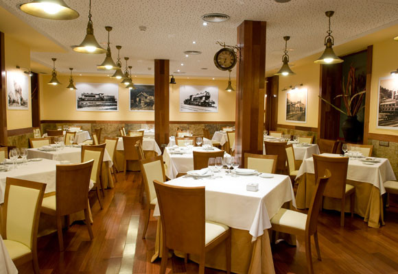 Restaurante La Maquina de Lugones
