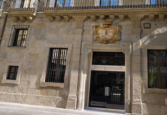 Hotel Palacio Guendulain 9 Hotel Palacio Guendulain