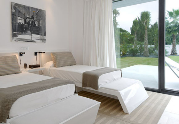 Vivienda en Sotogrande 18 Dormitorio