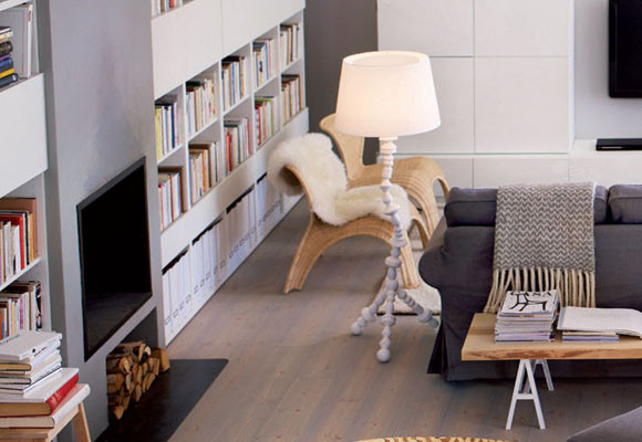 Un salón dividido en varias zonas 8 Zona de biblioteca