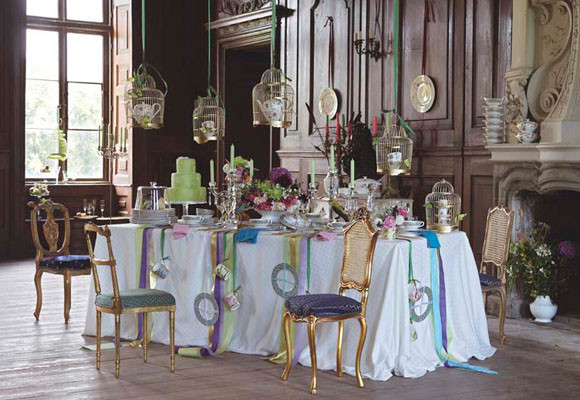 Jaulas para decorar 10 Jaulas sobre la mesa