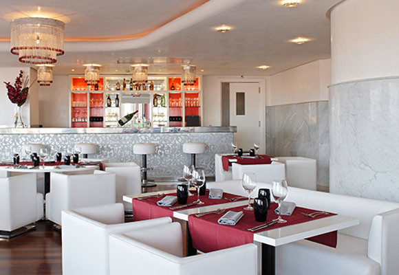 Hotel La Renaissance 14 Restaurante