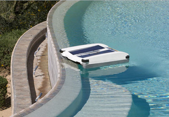 Robots para la limpieza, la piscina y el césped 9 Robots para la piscina