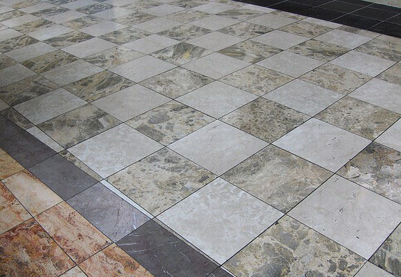 Reparar baldosass y juntas deterioradas