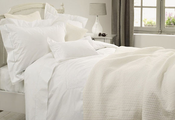 Sábanas blancas 8 Sábanas blancas