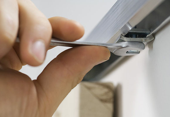 Una puerta corredera para el ropero 12 Una puerta corredera para el ropero