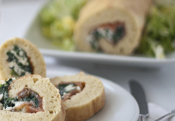 Tronco de espinacas, requesón, pasas y salmón 9 Tronco de espinacas, requesón, pausas y salmón