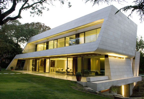 Una vivienda entre pinos y encinas 7 Una vivienda entre pinos y encinas