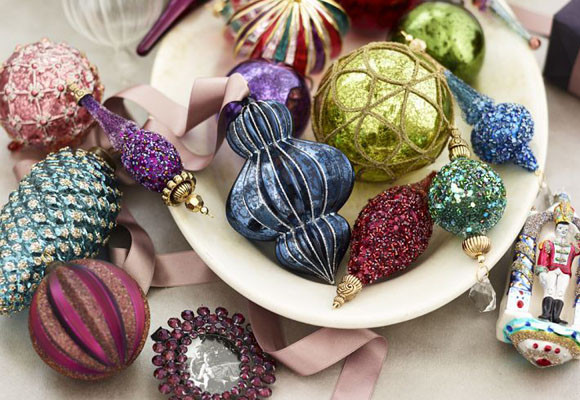 Se acabó la Navidad 32 Velas y bolas de colores