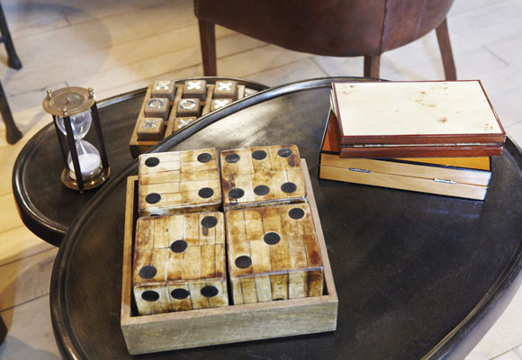 Un salón de juegos de mesa 9 Un salón de juegos de mesa