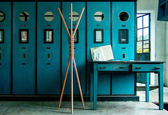 Colgador Cancan, de Wewood 10 Colgador Cancan, de Wewood