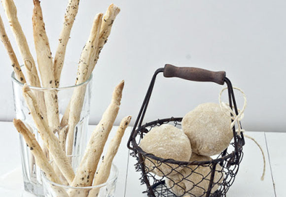 Grisines de parmesano y hierbas 