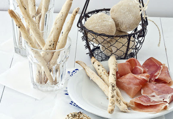 Grisines de parmesano y hierbas 