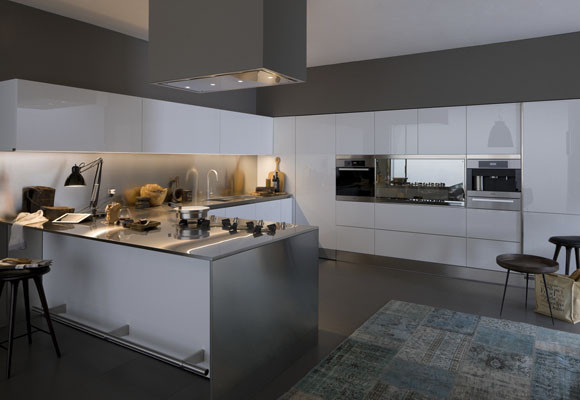 Un flexo sobre la encimera de la cocina 7 cocina_2_2.jpg