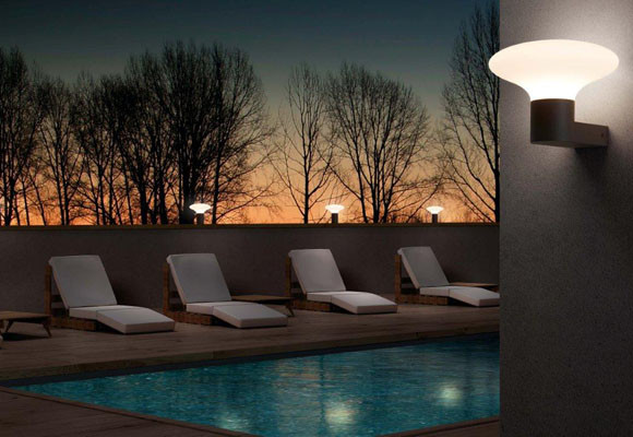 Iluminar la piscina y los alrededores 9 Iluminar la piscina y los alrededores