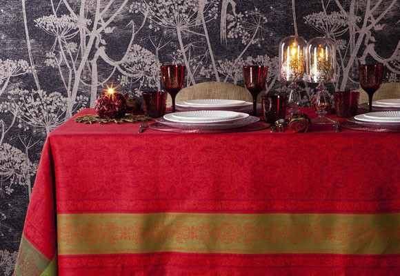 Mesas de fiesta 10 Una mesa en rojo