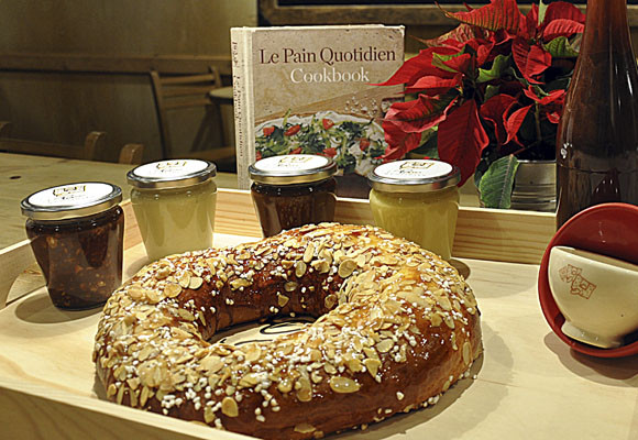Disfruta la cabalgada de Reyes, saborea el roscón 9 Roscón de Reyes en Le Pain Quotidiem