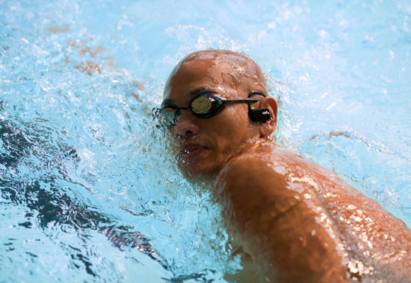 Regalos para papá 8 WALKMAN NWZ-W274S: para practicar swim