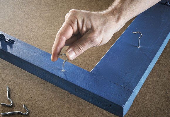 Una ventana convertida en colgador de ollas 9 Una ventana convertida en colgador de ollas