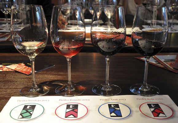 Tiempo de vendimia en Estancia Piedra 9 estancia_piedra_3.jpg