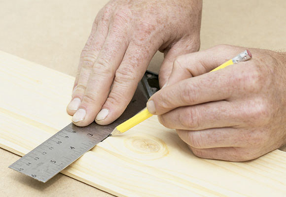 Construye e instala un nuevo rodapié 7 Construye e instala un nuevo rodapié