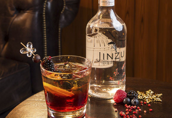 Negroni Akai por Alberto Pizarro (Bobby Gin, Barcelona)