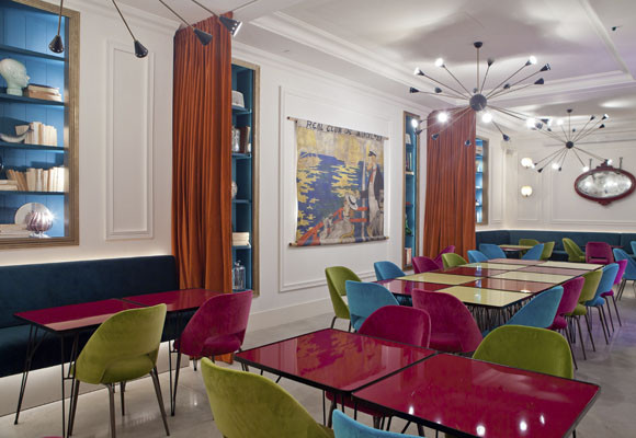 Club Restaurnat Bananas 9 Go Bananas