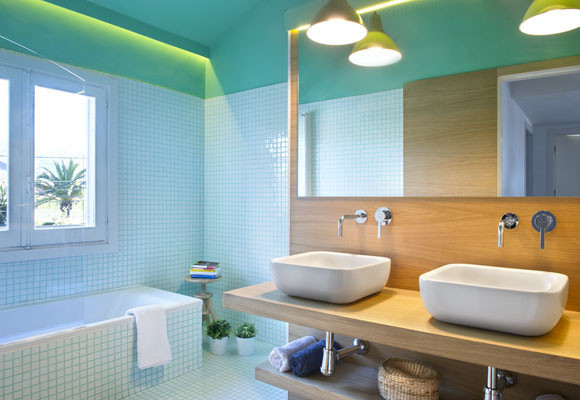 Un apartamento con vistas al jardín