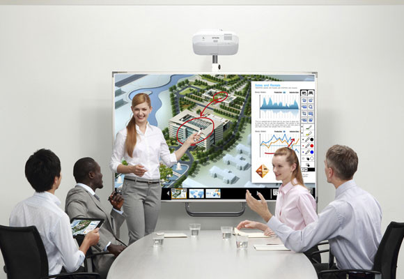 Un proyector frente a un televisor 10 Elige un proyector frente a un televisor