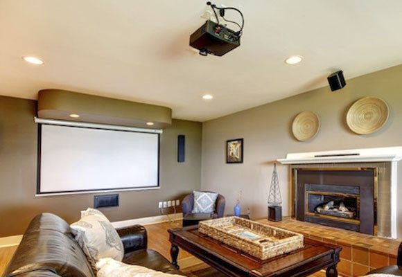 Un proyector frente a un televisor 12 Elige un proyector frente a un televisor