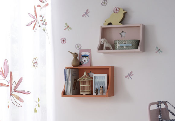 Decora la pared del dormitorio de los niños