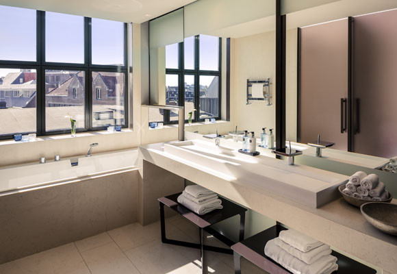 Grand hotel Krasnapolsky 11 Grand hotel Krasnapolsky