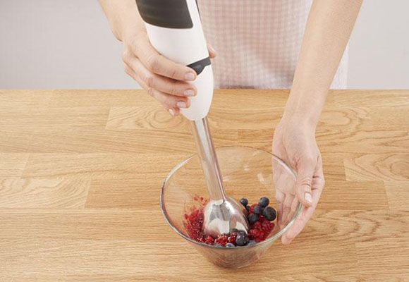 Bizcocho de frutas del bosque