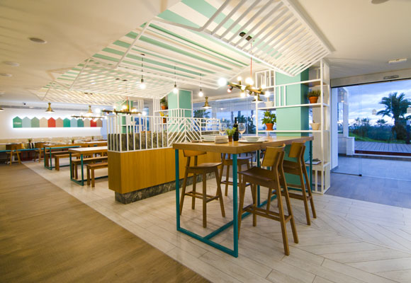 Ri & Co Bistró Restaurant