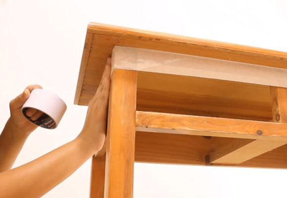 Envejecer un mueble de madera con el efecto Chalk Paint