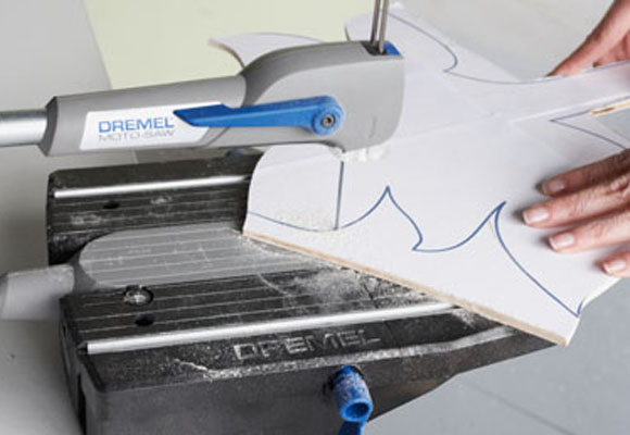 Un adorno de madera para el jardín