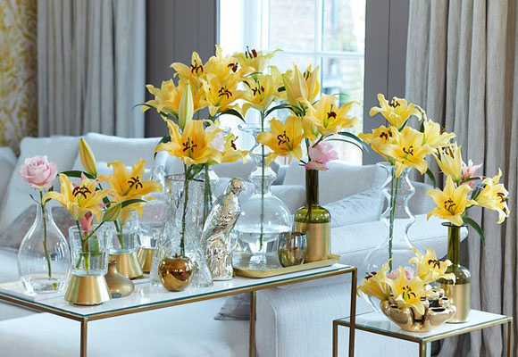 Decora tu fiesta con azucenas