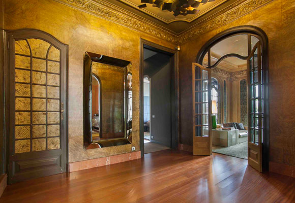 Un apartamento señorial en el barrio Gótico